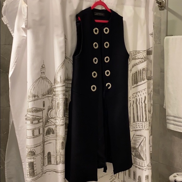 Gorgeous Zara vest - Picture 6 of 13